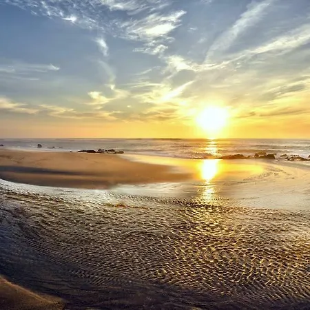 Oporto Beach *