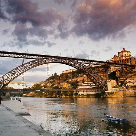Апартаменты Oporto Beach *